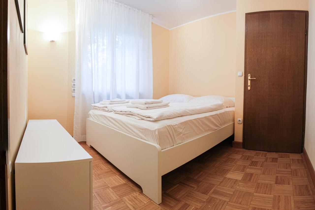 M16 Spacious And Bright Apartment Любляна Екстериор снимка